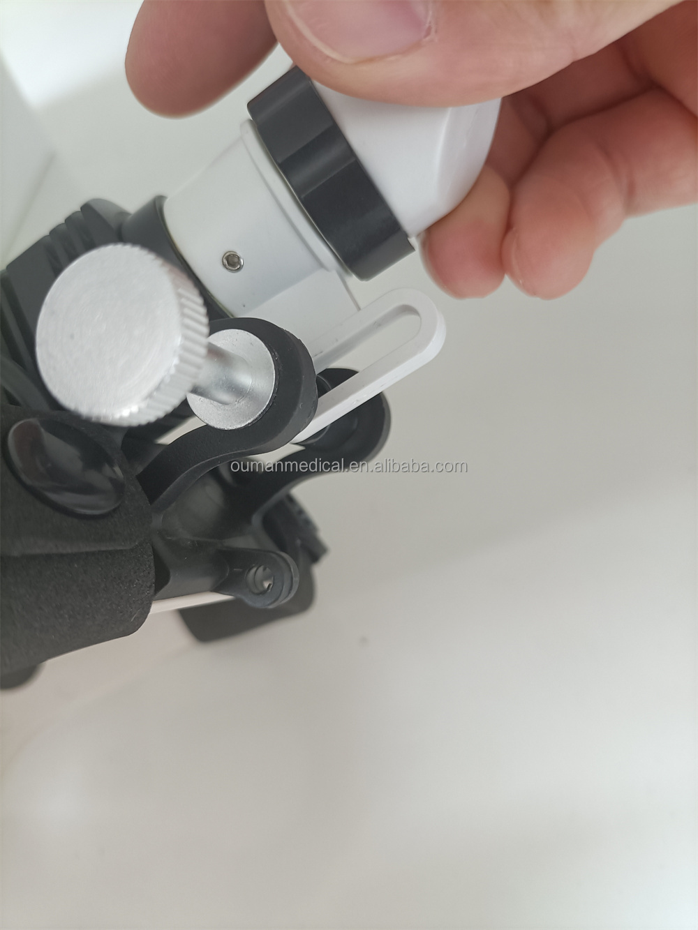 Lampa czołowa LED, medyczna ch – Led Medical Headlight recenzja i cena